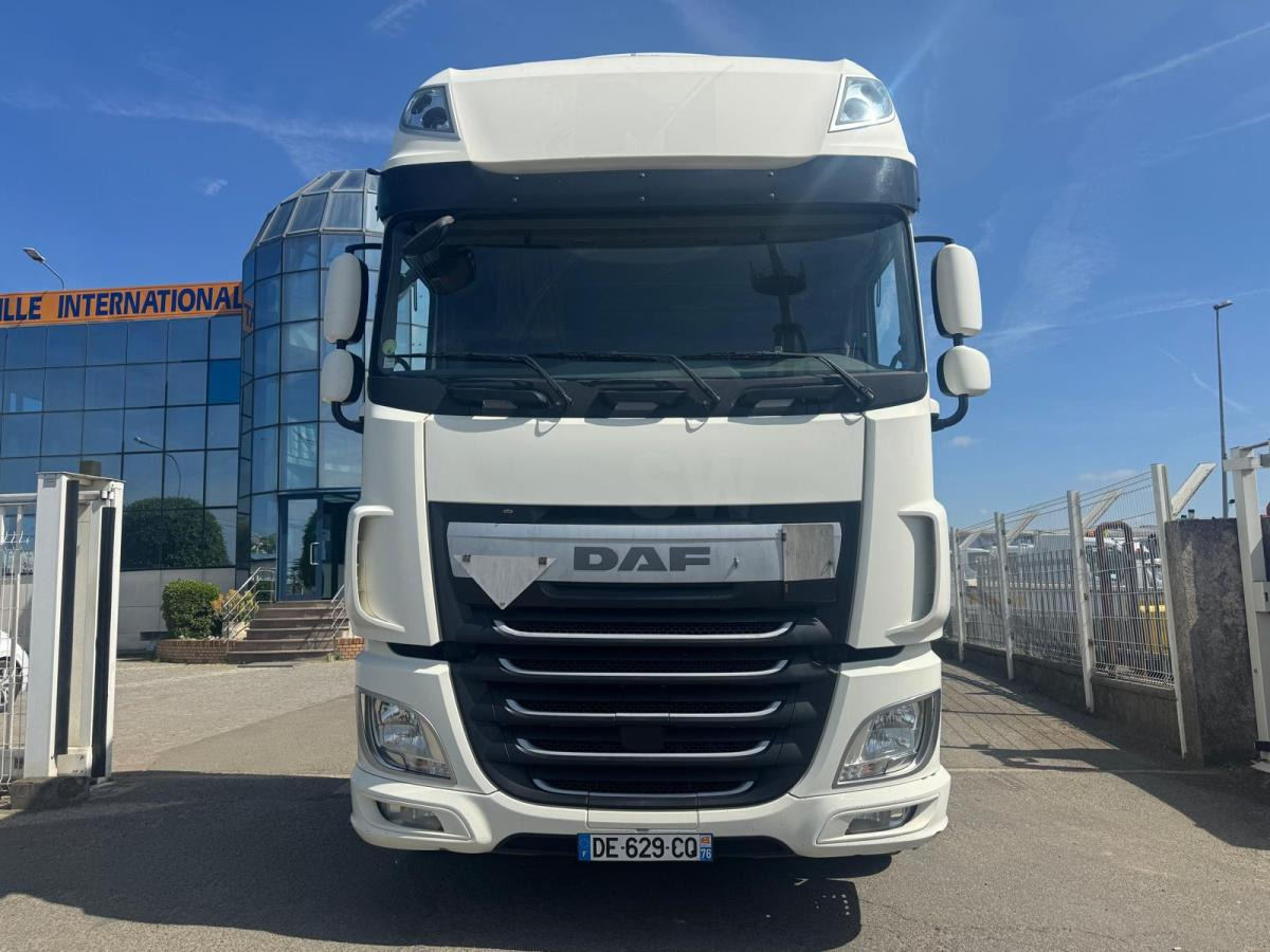 DAF XF105 510 - Cabeza tractora: foto 2 DAF XF105 510 - Cabeza tractora: foto 2