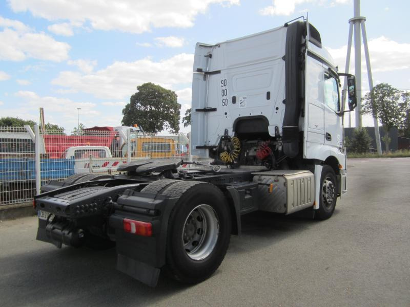 Mercedes Actros 1845 - Cabeza tractora: foto 5 Mercedes Actros 1845 - Cabeza tractora: foto 5