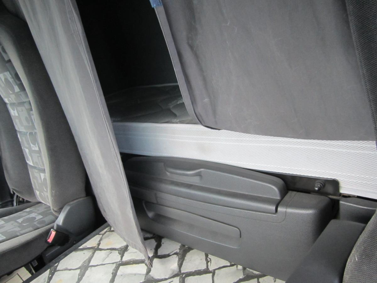 Cabeza tractora Mercedes Actros 2651: foto 16