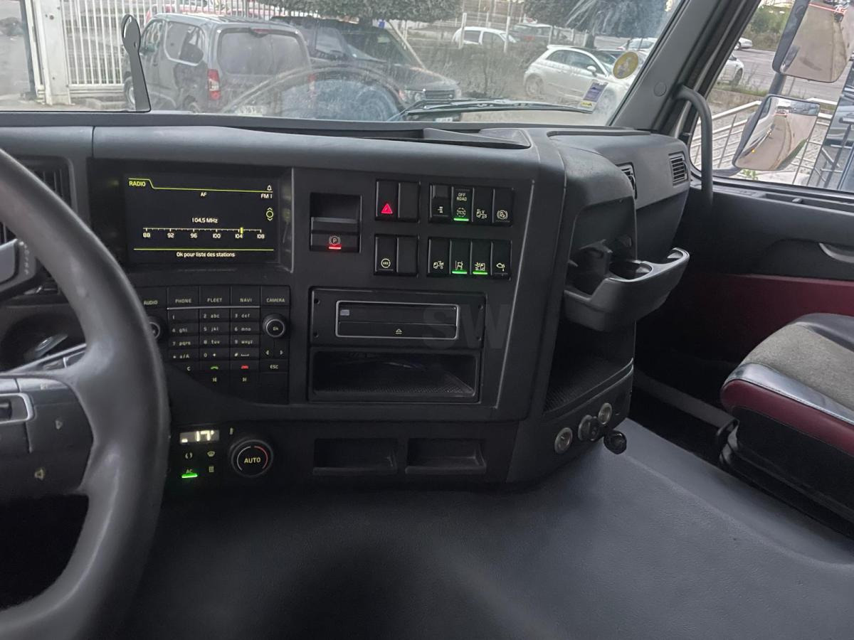 Cabeza tractora Volvo FMX 460: foto 8 Cabeza tractora Volvo FMX 460: foto 8