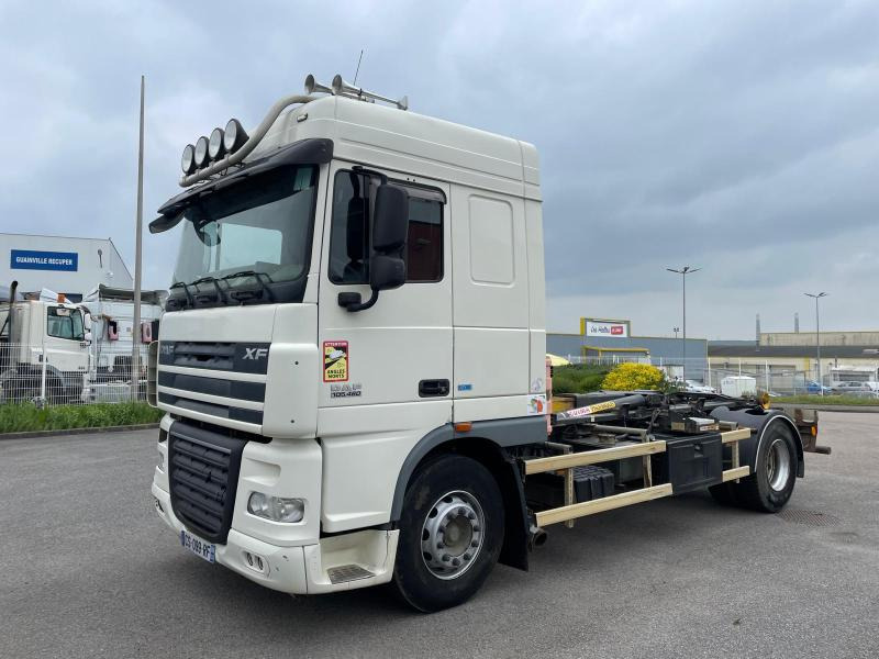 DAF XF105 460 - Camión multibasculante: foto 1 DAF XF105 460 - Camión multibasculante: foto 1