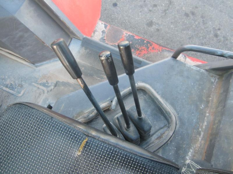 Carretilla elevadora diésel Manitou MC30: foto 13