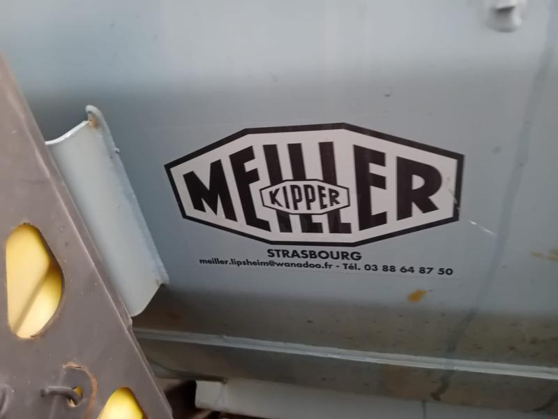 Camión volquete Mercedes Arocs 4143: foto 12