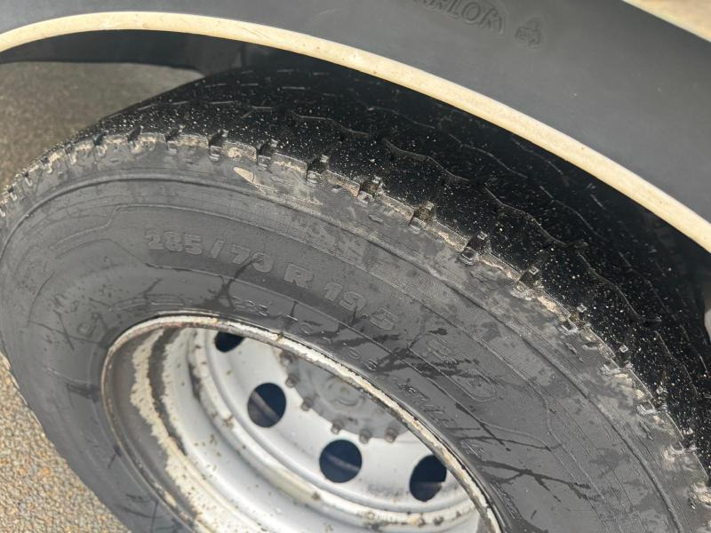 Camión caja cerrada Renault D-Series: foto 12 Camión caja cerrada Renault D-Series: foto 12