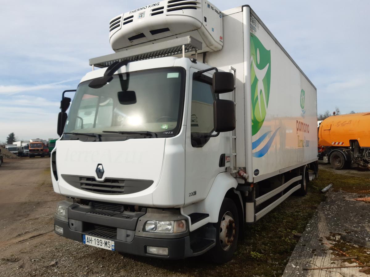 Renault Midlum 220 DXI - Camión frigorífico: foto 1 Renault Midlum 220 DXI - Camión frigorífico: foto 1