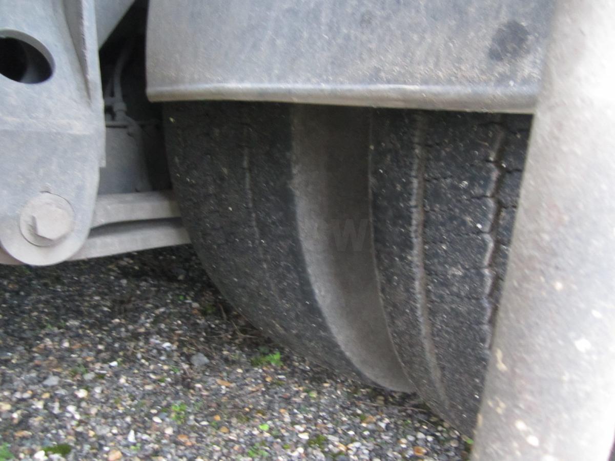 Renault Midlum 270 DXI - Camión de basura: foto 4 Renault Midlum 270 DXI - Camión de basura: foto 4