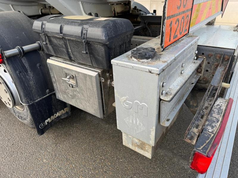 Camión cisterna para transporte de combustible Renault Premium 370 DXI: foto 16