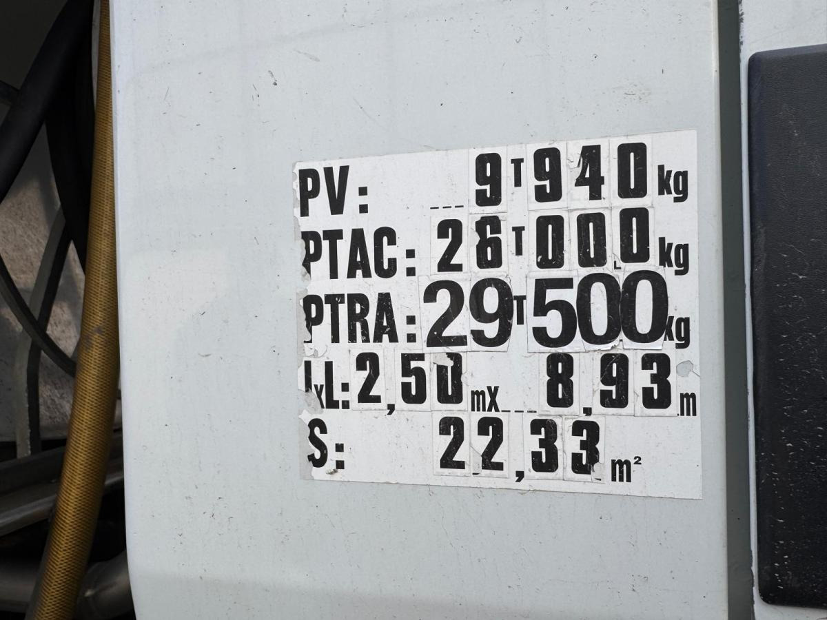 Camión cisterna para transporte de combustible Renault Premium 370 DXI: foto 6