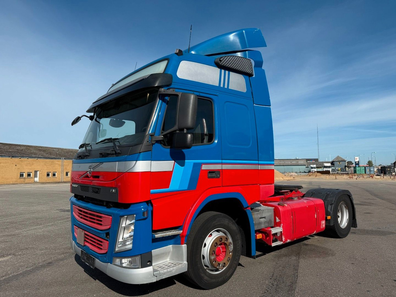Volvo FM 410 4x2 Globetrotter Euro 6 - Cabeza tractora: foto 1 Volvo FM 410 4x2 Globetrotter Euro 6 - Cabeza tractora: foto 1