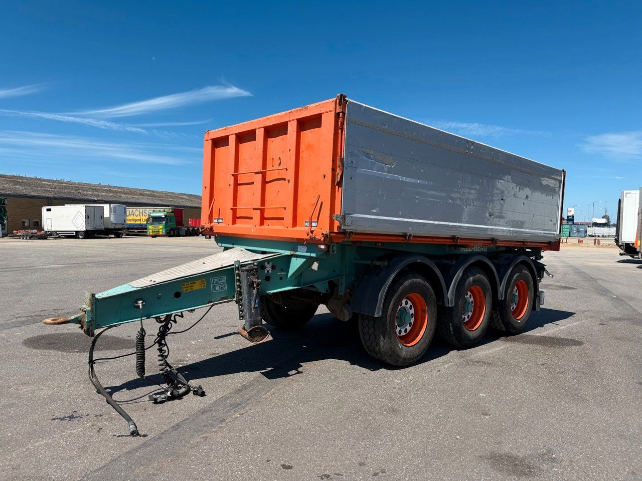 Kel-Berg 24 t. 3 axle T490K Tipper / Kipper - Remolque volquete: foto 1 Kel-Berg 24 t. 3 axle T490K Tipper / Kipper - Remolque volquete: foto 1
