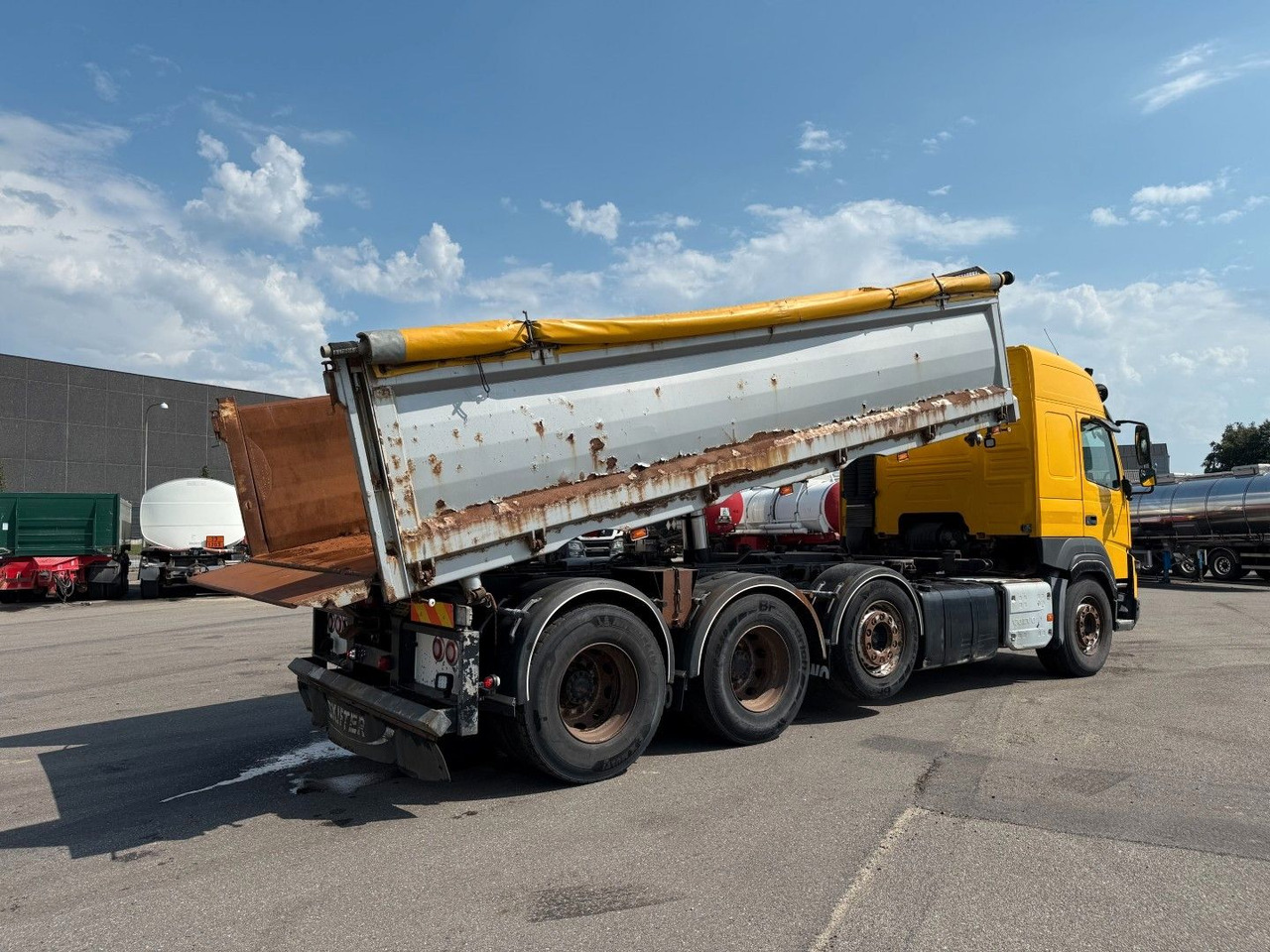 Volvo FMX500 8x4/4 Steel tipper Volvo FMX500 8x4/4 Steel tipper - Camión volquete: foto 3 Volvo FMX500 8x4/4 Steel tipper Volvo FMX500 8x4/4 Steel tipper - Camión volquete: foto 3