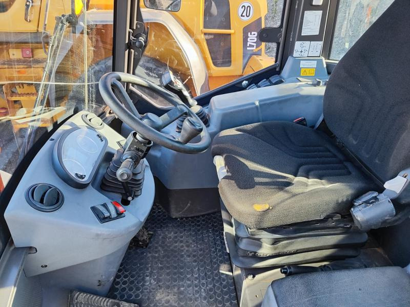 Hitachi ZW95 - Cargadora de ruedas: foto 5 Hitachi ZW95 - Cargadora de ruedas: foto 5