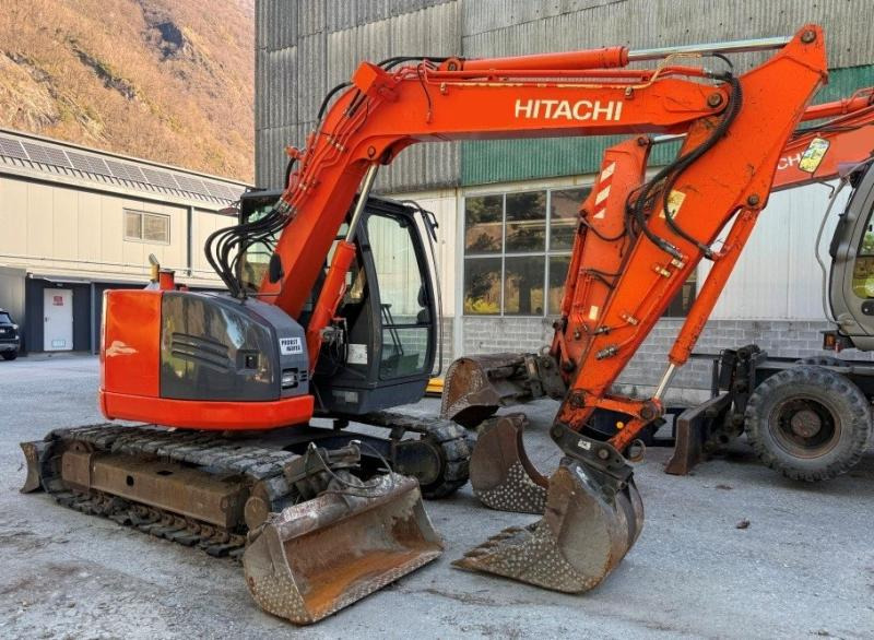 Hitachi ZX85US-3 - Miniexcavadora: foto 4 Hitachi ZX85US-3 - Miniexcavadora: foto 4