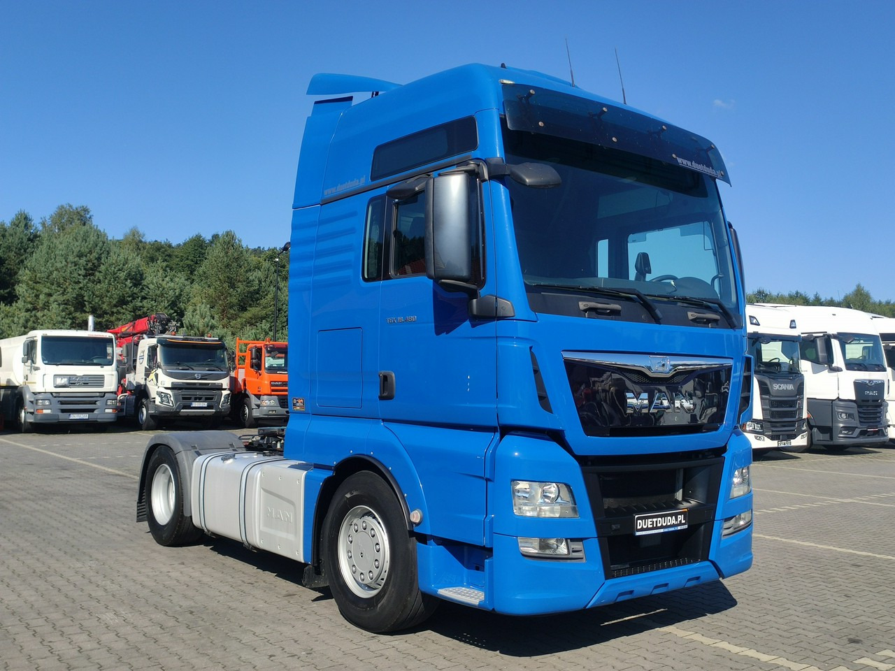 MAN TGX 18.480 STANDARD XXL E6 Bogato Wyposażony UNIKAT STAN !!! - Cabeza tractora: foto 4 MAN TGX 18.480 STANDARD XXL E6 Bogato Wyposażony UNIKAT STAN !!! - Cabeza tractora: foto 4