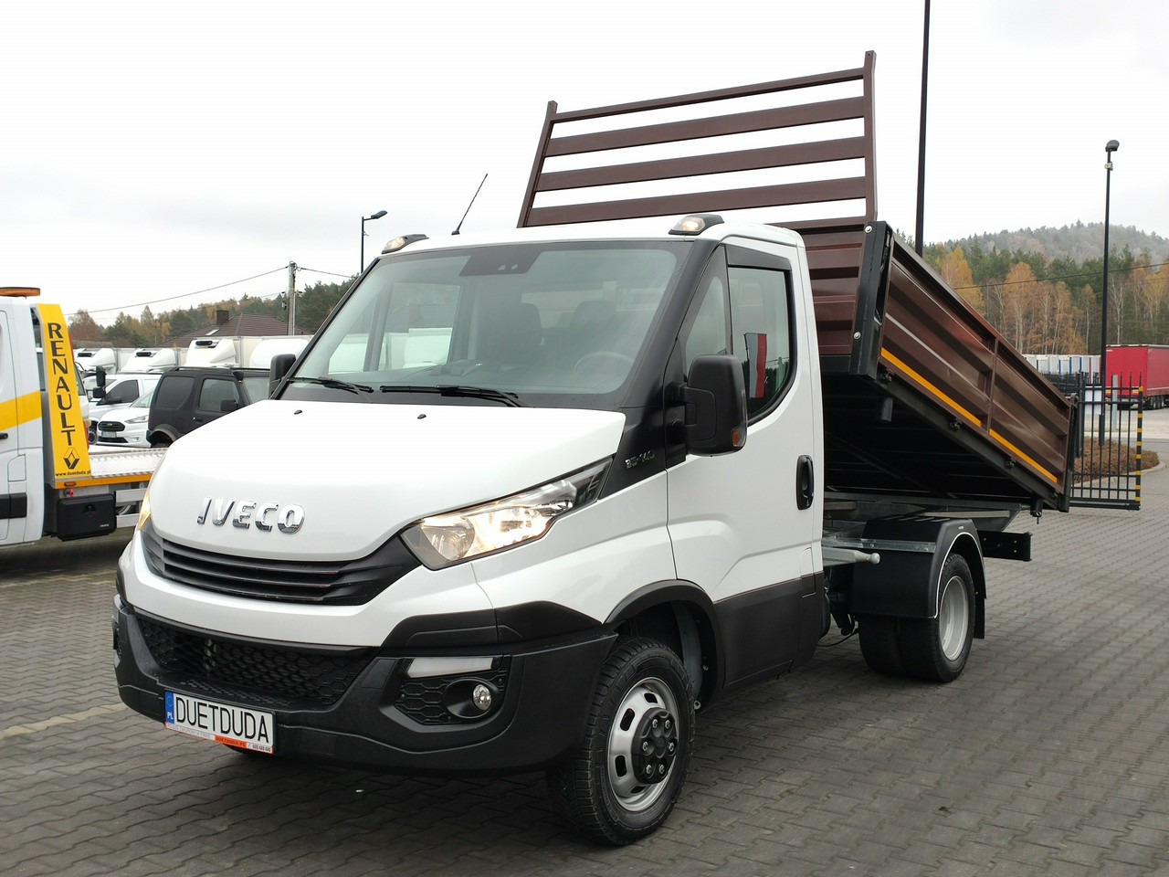 Iveco Daily 35C14 - Furgoneta basculante: foto 3 Iveco Daily 35C14 - Furgoneta basculante: foto 3