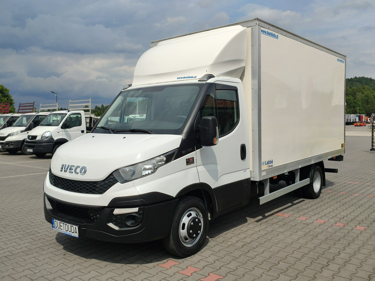 Iveco Daily 35C15 - Furgoneta caja cerrada: foto 4 Iveco Daily 35C15 - Furgoneta caja cerrada: foto 4