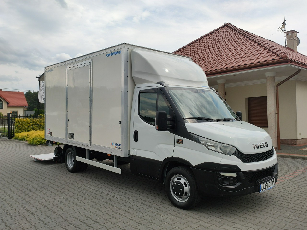 Iveco Daily 35C15 - Furgoneta caja cerrada: foto 3 Iveco Daily 35C15 - Furgoneta caja cerrada: foto 3