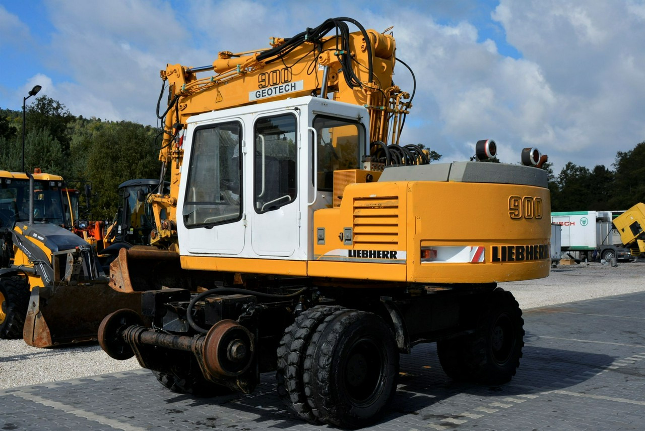 Liebherr A 900 ZW Litronic Koparka + Kolej - Excavadora de ruedas: foto 5 Liebherr A 900 ZW Litronic Koparka + Kolej - Excavadora de ruedas: foto 5