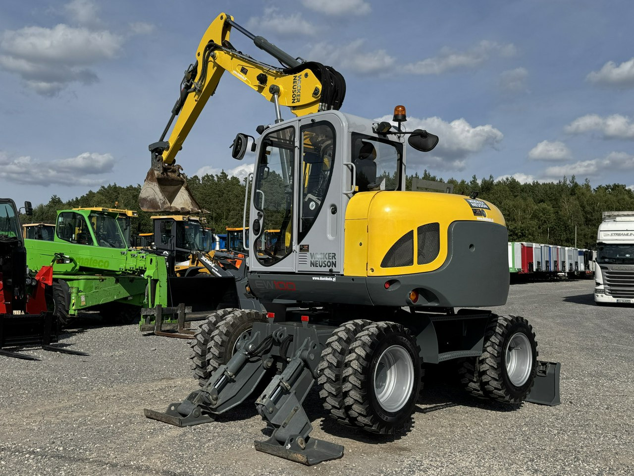 Wacker Neuson EW100 Pług + Podpory 10 ton Szybkozłącze Klimatyzacja - Excavadora de ruedas: foto 3 Wacker Neuson EW100 Pług + Podpory 10 ton Szybkozłącze Klimatyzacja - Excavadora de ruedas: foto 3