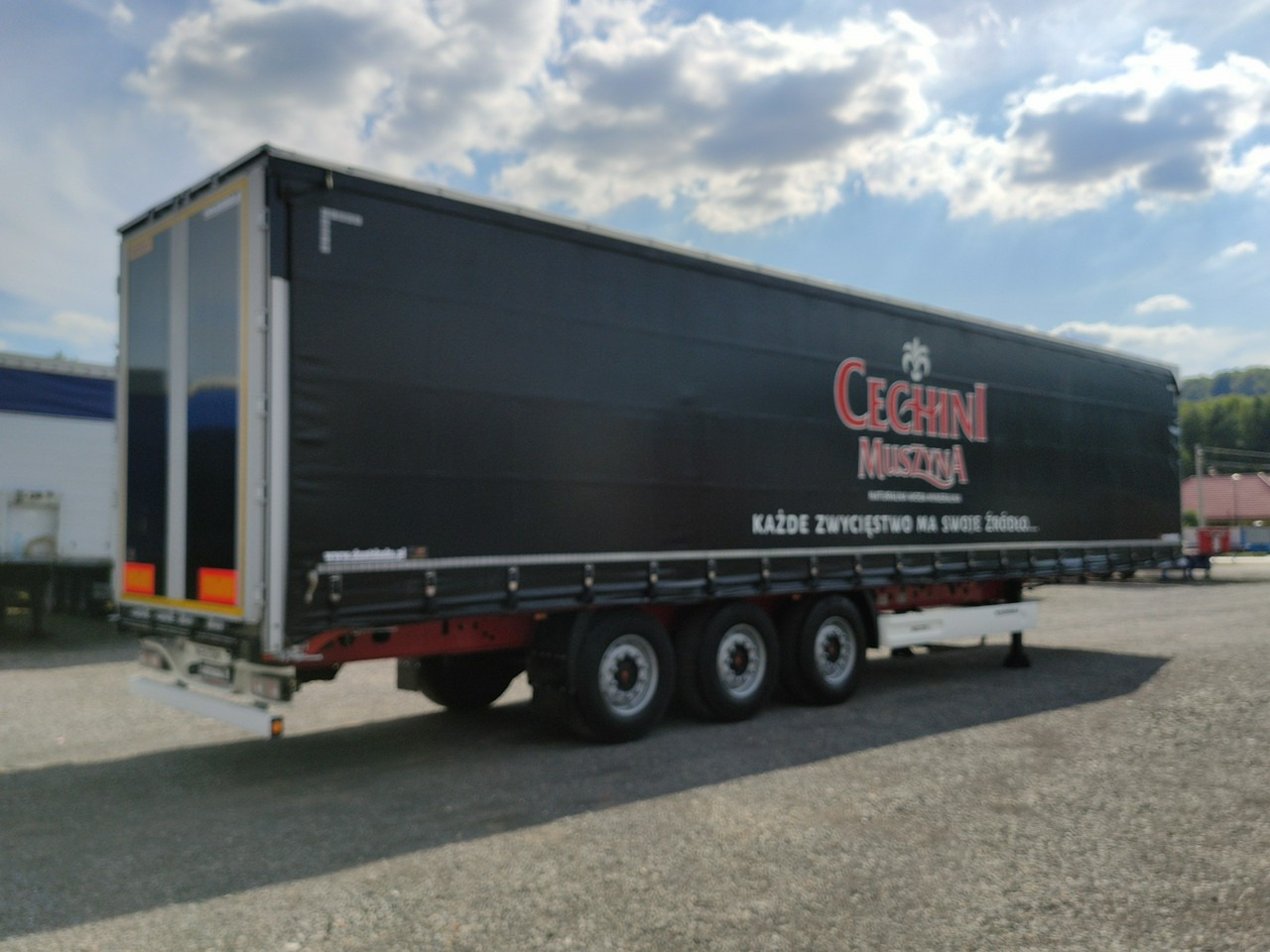 Semirremolque lona Wielton Standart Osie Saf Oś Podnoszona Super Stan: foto 9