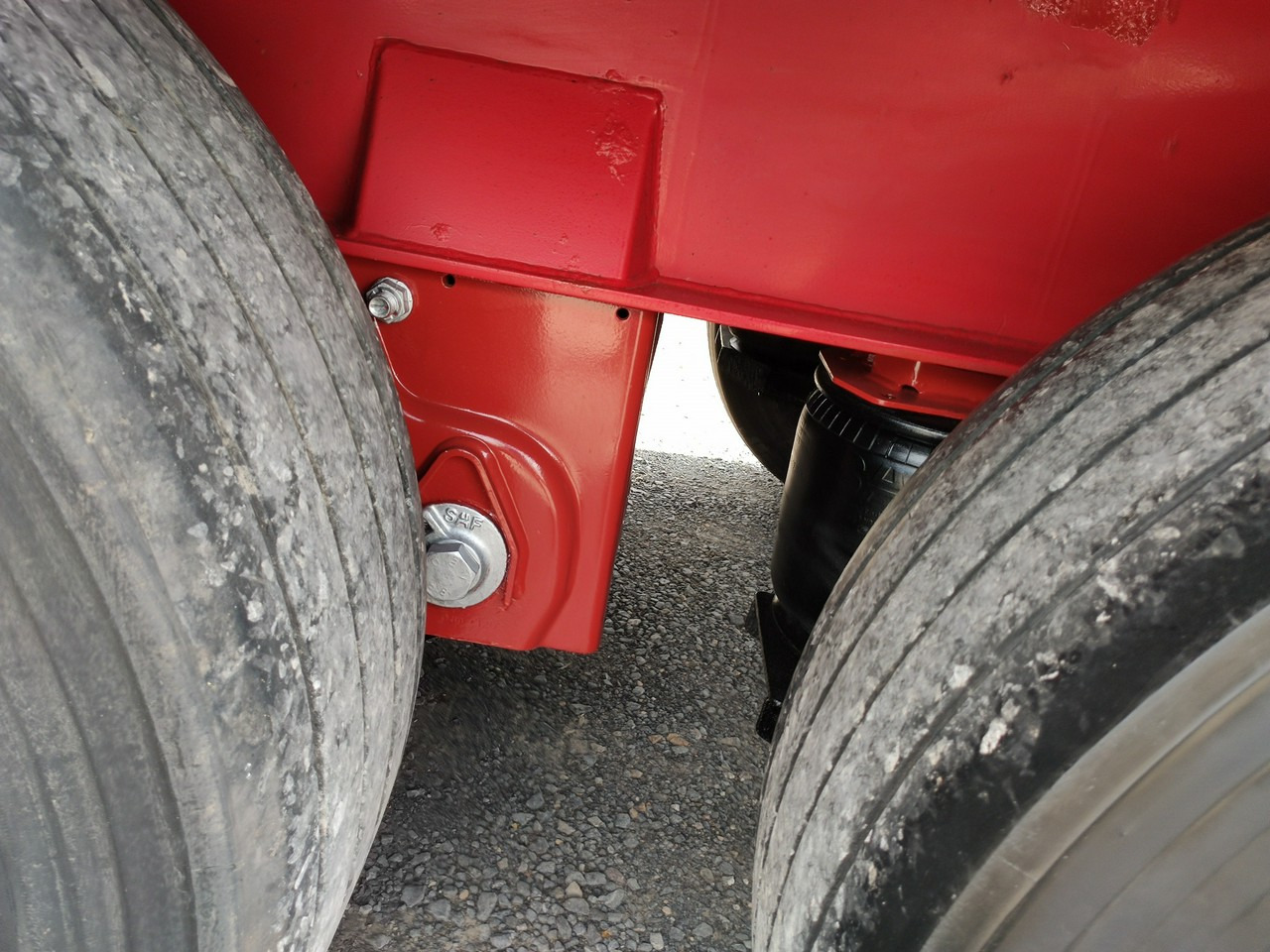 Semirremolque lona Wielton Standart Osie Saf Oś Podnoszona Super Stan: foto 18