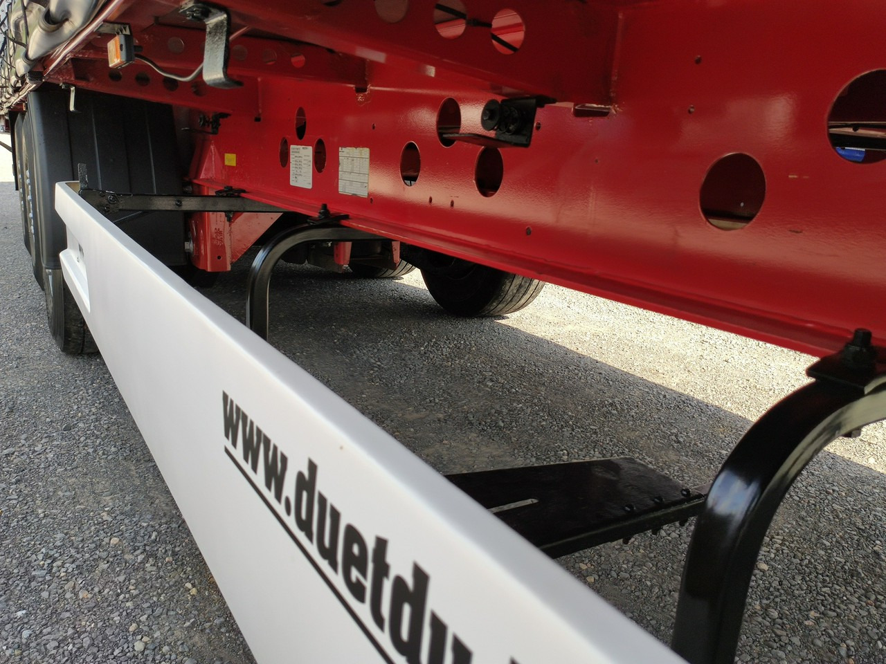 Semirremolque lona Wielton Standart Osie Saf Oś Podnoszona Super Stan: foto 14