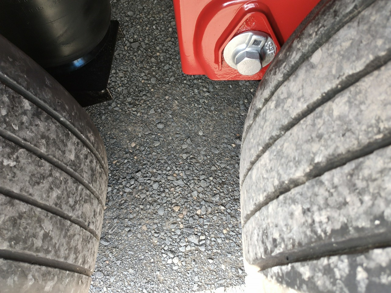 Semirremolque lona Wielton Standart Osie Saf Oś Podnoszona Super Stan: foto 25