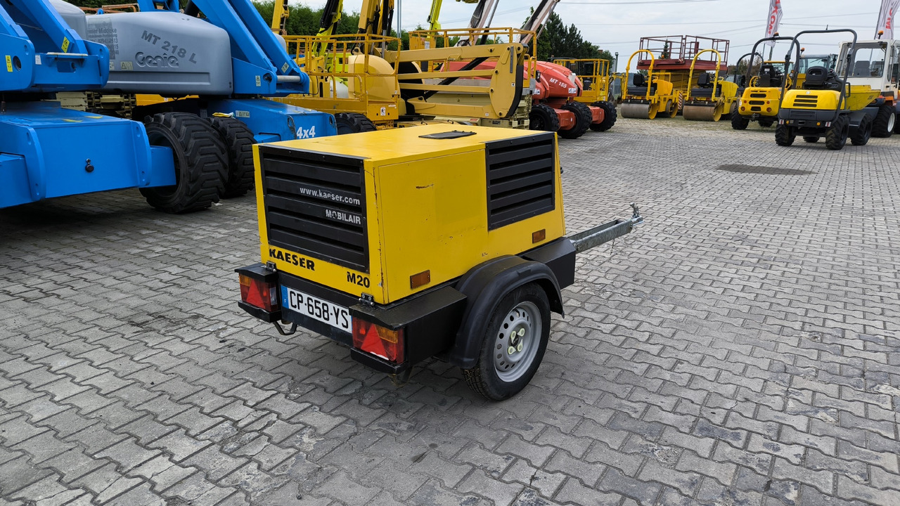 KAESER M 20 - Compresor de aire: foto 1 KAESER M 20 - Compresor de aire: foto 1
