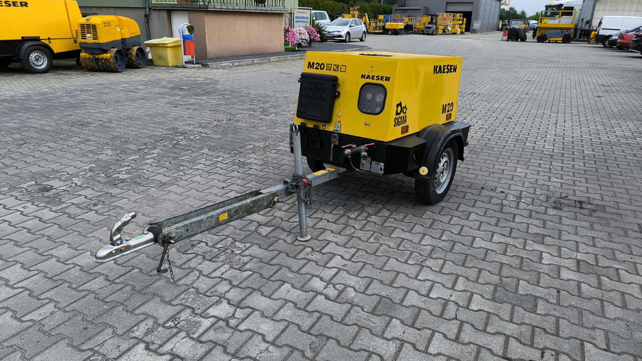 KAESER M 20 - Compresor de aire: foto 3 KAESER M 20 - Compresor de aire: foto 3