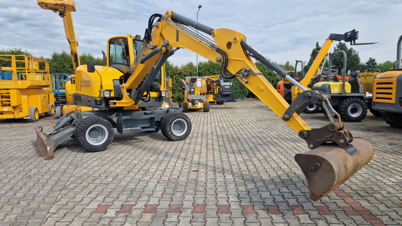 WACKER NEUSON EW65 - Excavadora de ruedas: foto 5 WACKER NEUSON EW65 - Excavadora de ruedas: foto 5