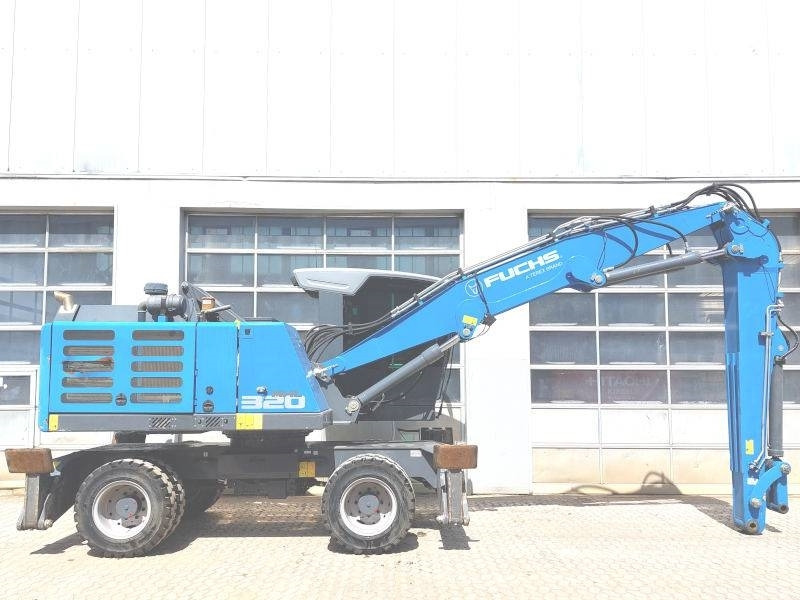 Fuchs MHL 320 F - Manipulador de materiales: foto 5 Fuchs MHL 320 F - Manipulador de materiales: foto 5