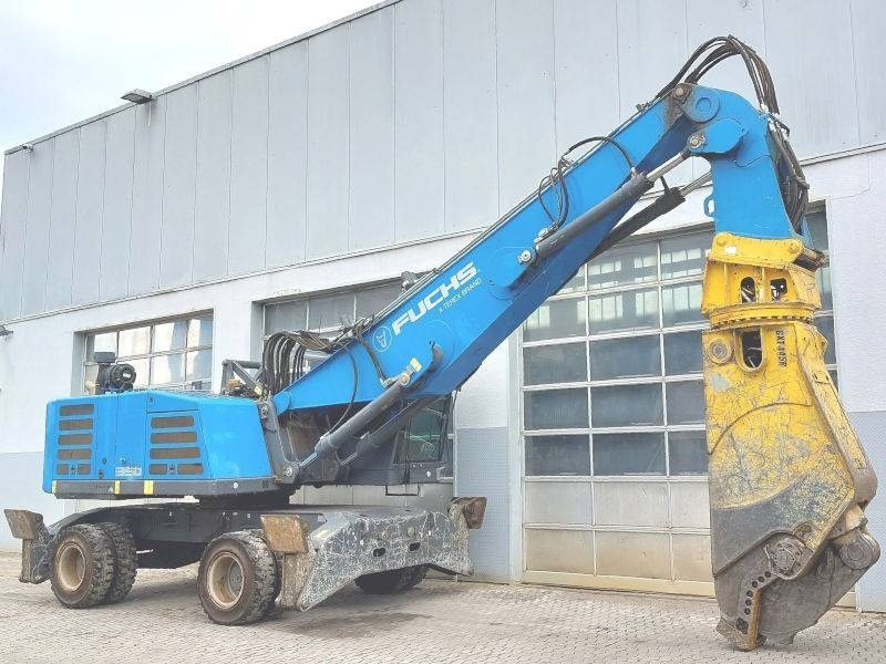 Fuchs MHL 350 F FQC - Manipulador de materiales: foto 4 Fuchs MHL 350 F FQC - Manipulador de materiales: foto 4