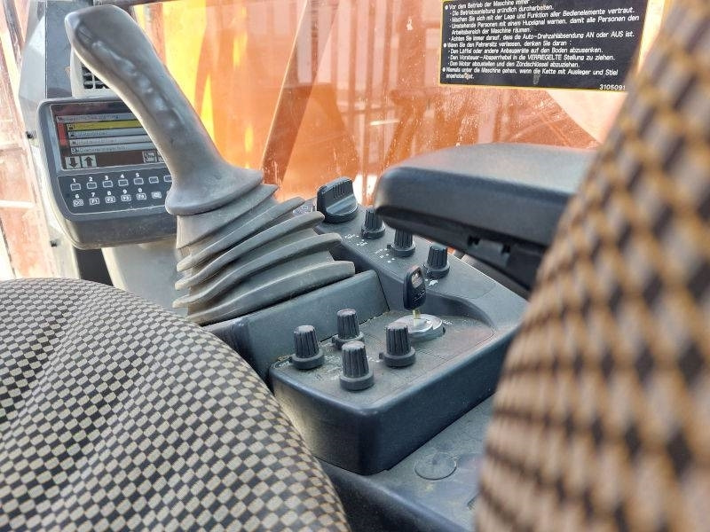 Excavadora Hitachi EX 1200-6: foto 7