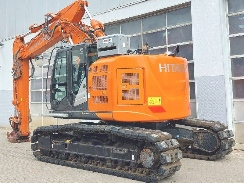 Hitachi ZX 225 US LC-6 - Excavadora de cadenas: foto 3 Hitachi ZX 225 US LC-6 - Excavadora de cadenas: foto 3