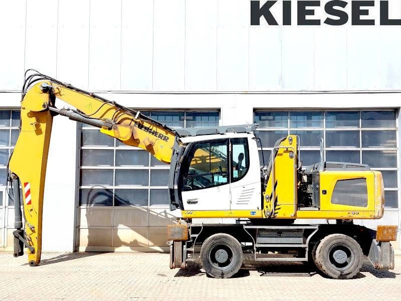 Liebherr LH 24 - Manipulador de materiales: foto 1 Liebherr LH 24 - Manipulador de materiales: foto 1