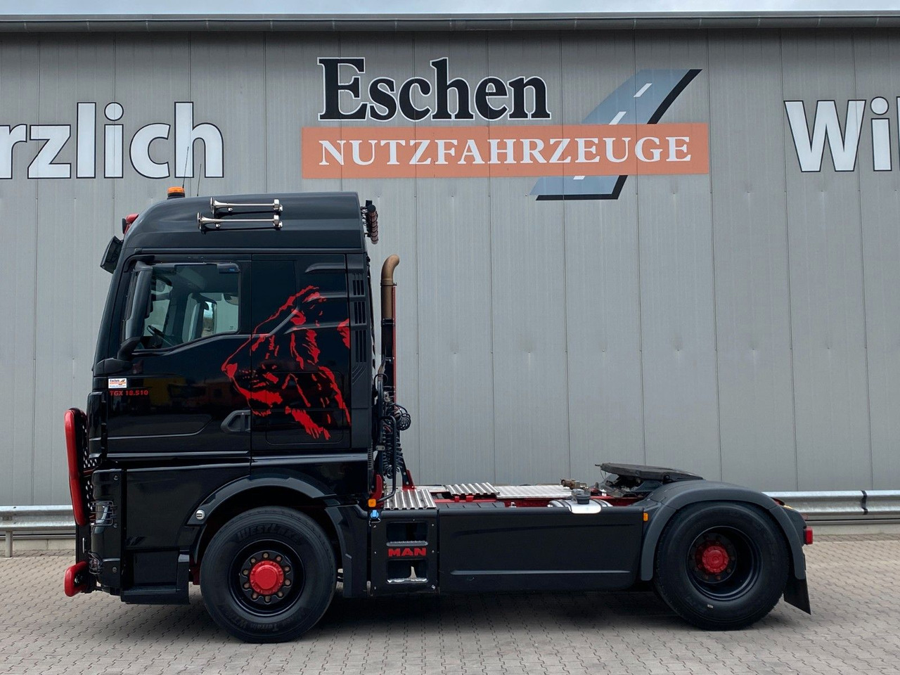 MAN TGX 18.510 TG3 4x4 HYDRO | GM*2x Hydraulik*Navi - Cabeza tractora: foto 2 MAN TGX 18.510 TG3 4x4 HYDRO | GM*2x Hydraulik*Navi - Cabeza tractora: foto 2