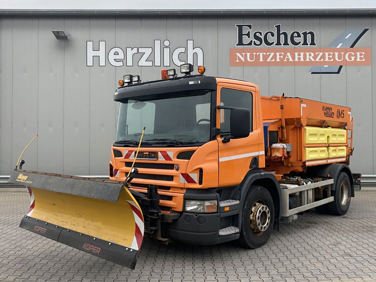 Scania P 230 | Winterdienst*Salzstreuer/Küpper-Weisser - Camión: foto 1 Scania P 230 | Winterdienst*Salzstreuer/Küpper-Weisser - Camión: foto 1