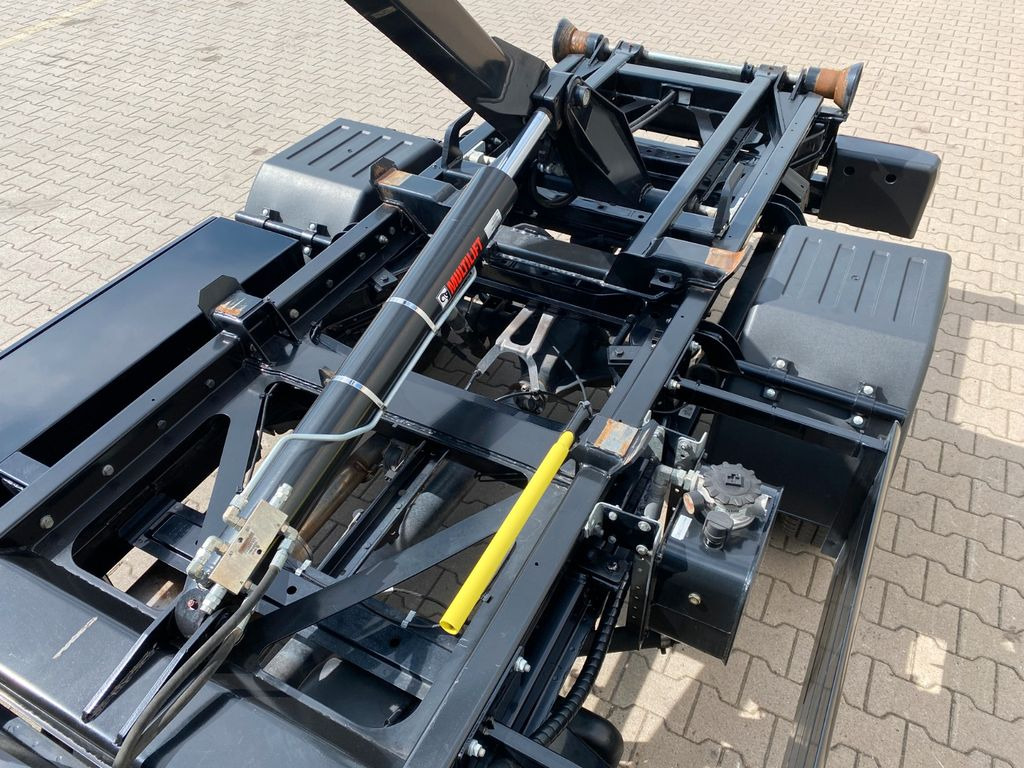 Camión multibasculante MAN TGE 5.180|HIAB Multiflift XR 35 + Cont.*3x Sitze: foto 11