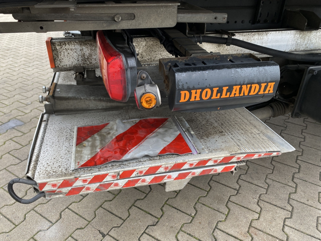 Mercedes-Benz 1523 L Atego / Dhollandia LBW - Camión frigorífico: foto 3 Mercedes-Benz 1523 L Atego / Dhollandia LBW - Camión frigorífico: foto 3