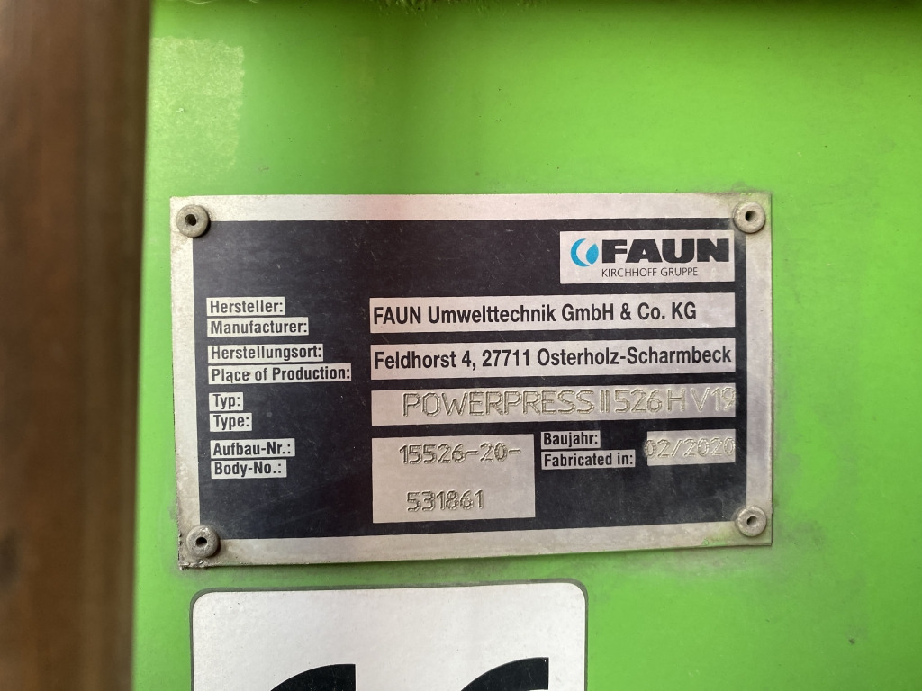 Mercedes-Benz 2533 L 6x2 - Camión de basura: foto 3 Mercedes-Benz 2533 L 6x2 - Camión de basura: foto 3