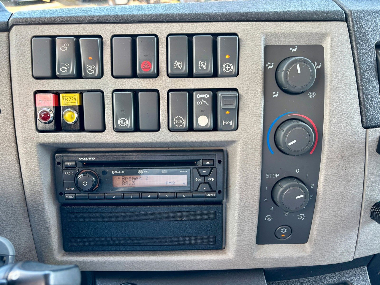 Camión frigorífico Volvo FL 250|CarrierSupra1250MT*Diesel/Netz*LBW 2.0to.: foto 20
