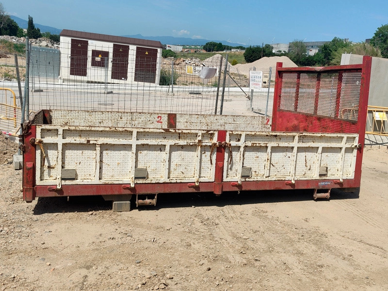 Caja quita y pon 4100x600x2520 MM - Carrocería abierta: foto 1 Caja quita y pon 4100x600x2520 MM - Carrocería abierta: foto 1