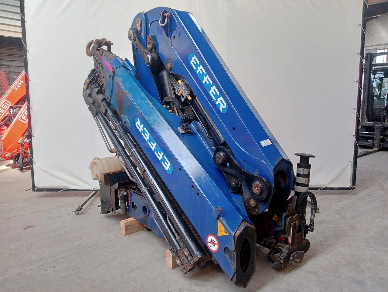 Grúa EFFER 305 5S - Grúa para camión para Camión: foto 4 Grúa EFFER 305 5S - Grúa para camión para Camión: foto 4