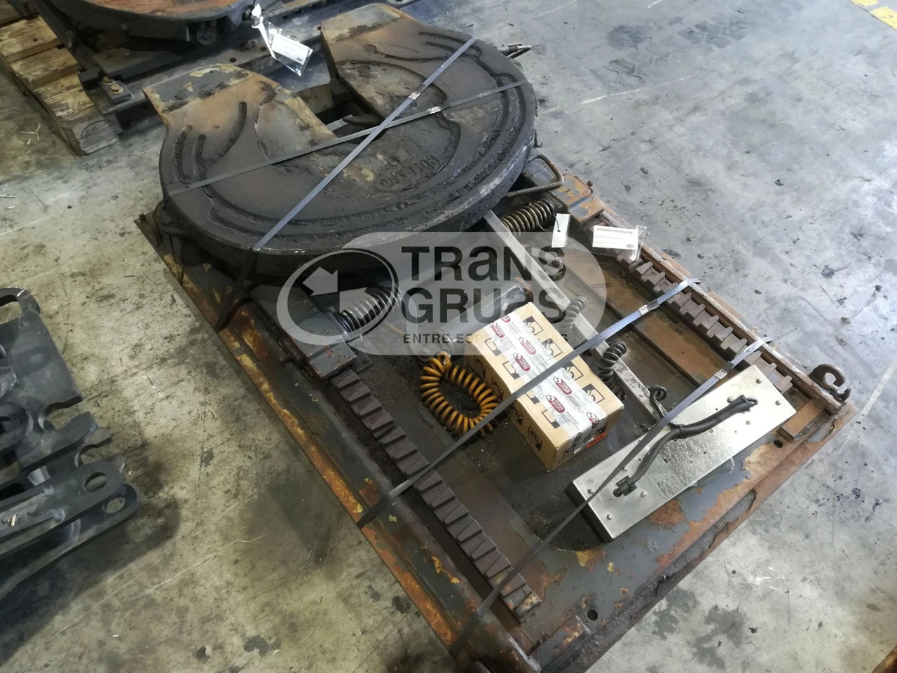 Quinta rueda + carro desplazable - Quinta rueda para Camión: foto 2 Quinta rueda + carro desplazable - Quinta rueda para Camión: foto 2