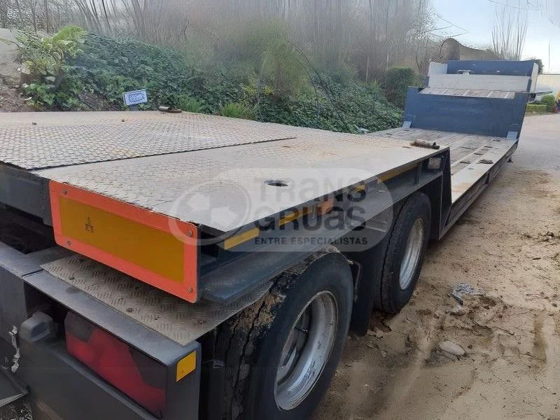 Semirremolque cama rebajado LAKO SU234 - Semirremolque góndola rebajadas: foto 1 Semirremolque cama rebajado LAKO SU234 - Semirremolque góndola rebajadas: foto 1