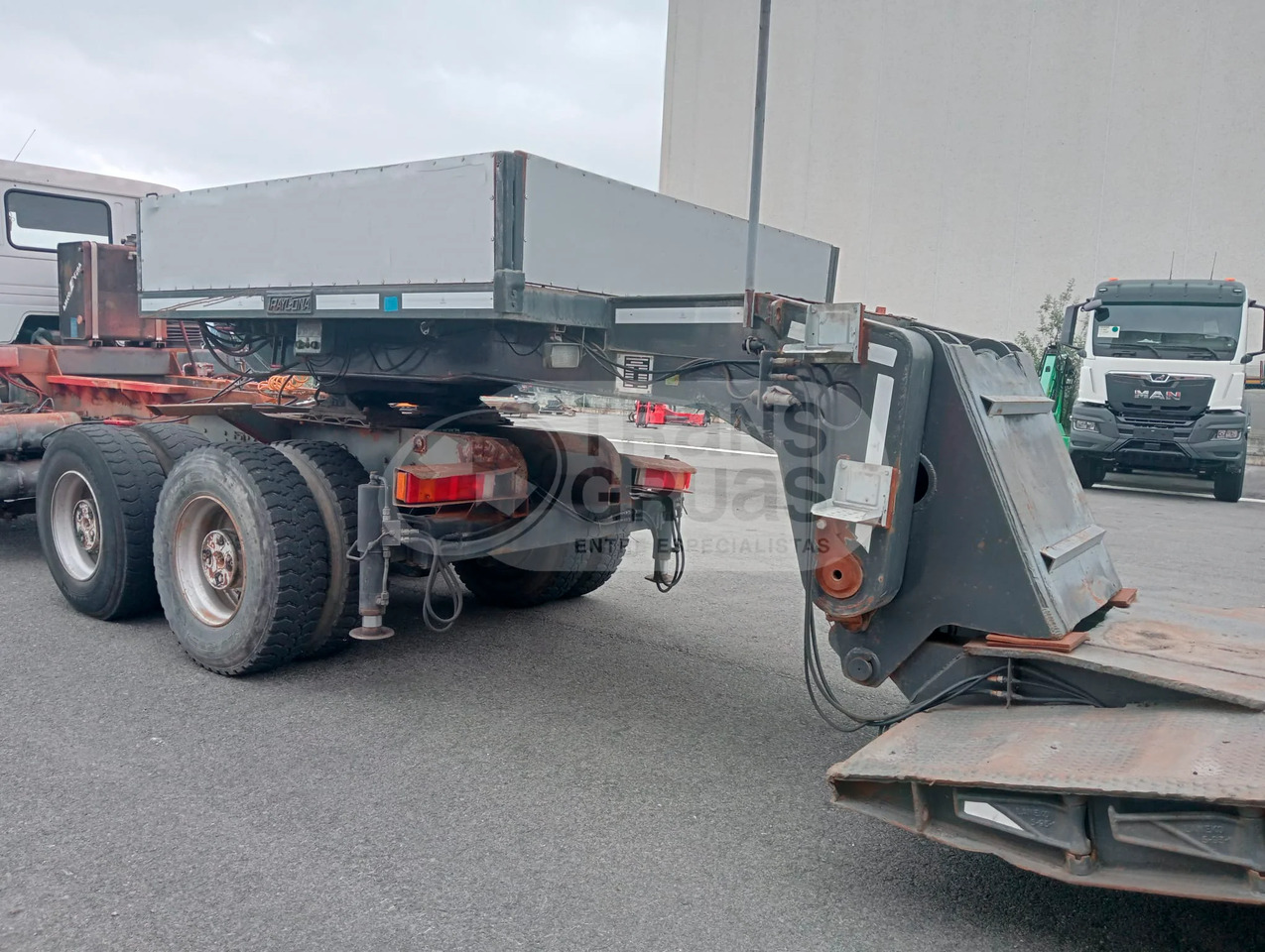 Semirremolque cama rebajado Traylona GP3BMA 13T - Semirremolque góndola rebajadas: foto 5 Semirremolque cama rebajado Traylona GP3BMA 13T - Semirremolque góndola rebajadas: foto 5