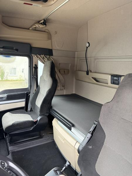 MAN TGX 18.460 - Cabeza tractora: foto 3 MAN TGX 18.460 - Cabeza tractora: foto 3