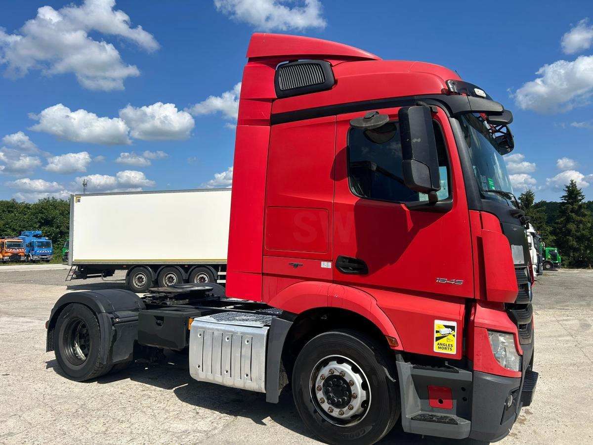 Mercedes Actros 1845 - Cabeza tractora: foto 4 Mercedes Actros 1845 - Cabeza tractora: foto 4