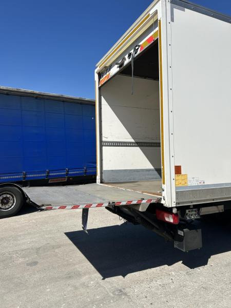 DAF CF 340 - Camión caja cerrada: foto 4 DAF CF 340 - Camión caja cerrada: foto 4