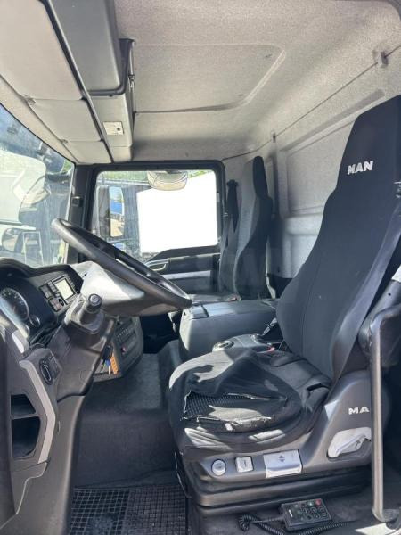 Camión lona MAN TGL 12.250: foto 10